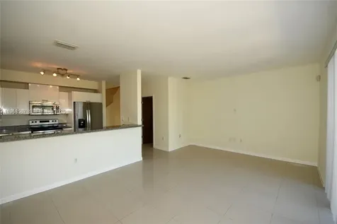 2780 SW 33 Avenue Miami FL 33133