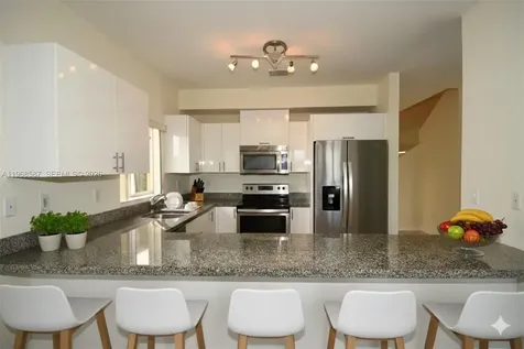 2780 SW 33 Avenue Miami FL 33133