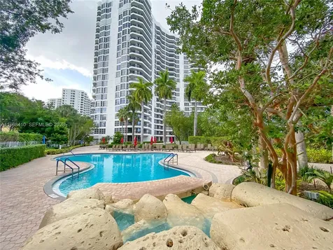 3400 NE 192nd Street Aventura FL 33180