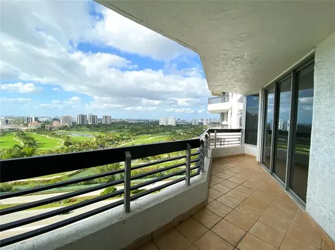 3400 NE 192nd Street Aventura FL 33180