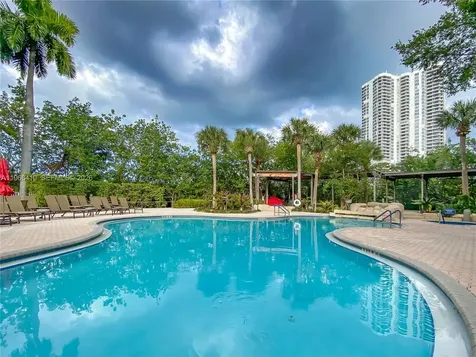 3400 NE 192nd Street Aventura FL 33180