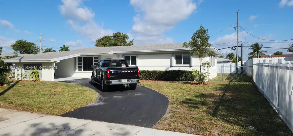 2915 NW 183rd Street Miami Gardens FL 33056