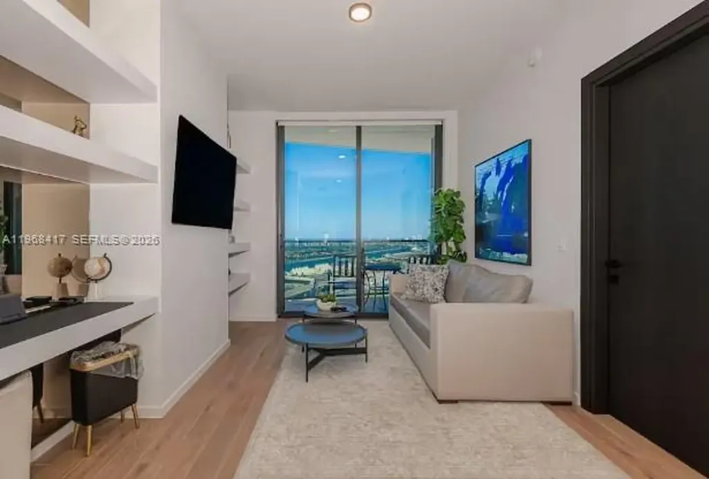 398 NE 5th Street Miami FL 33132
