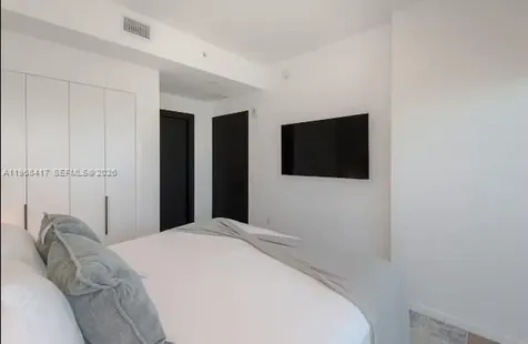 398 NE 5th Street Miami FL 33132