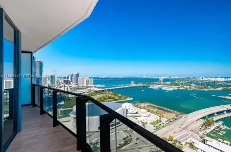398 NE 5th Street Miami FL 33132