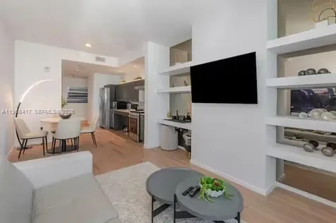 398 NE 5th Street Miami FL 33132