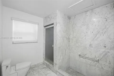 4925 Collins Avenue Miami Beach FL 33140