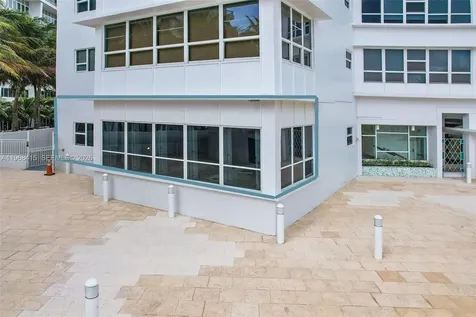 4925 Collins Avenue Miami Beach FL 33140