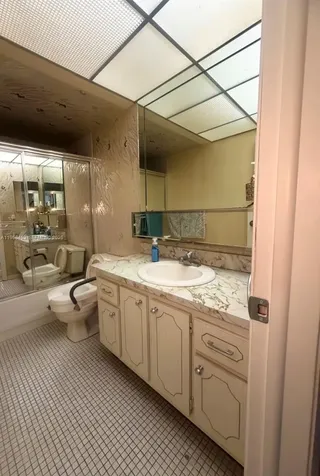 9201 Sunrise Lakes Boulevard Sunrise FL 33322