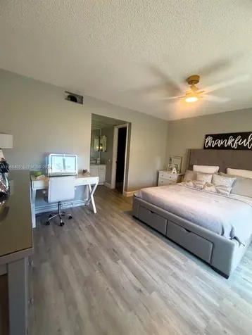 9201 Sunrise Lakes Boulevard Sunrise FL 33322