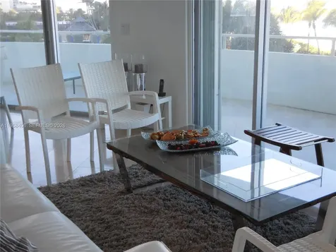 5151 Collins Avenue Miami Beach FL 33140