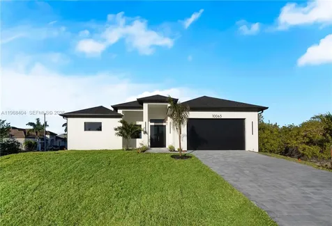 10065 Memphis Street Port Charlotte FL 33981