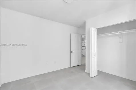 1658 NW 1st Street Miami FL 33125