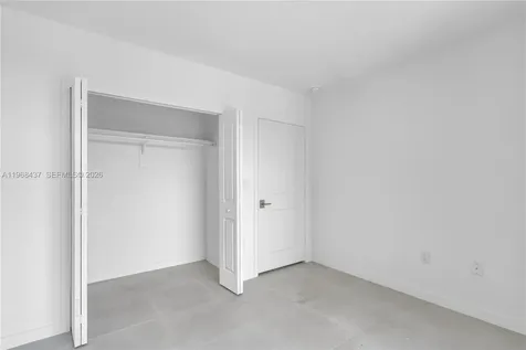 1658 NW 1st Street Miami FL 33125