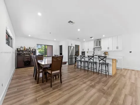 10415 SW 200th Street Cutler Bay FL 33157