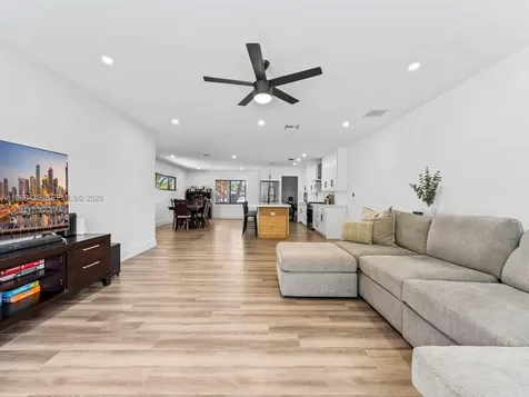 10415 SW 200th Street Cutler Bay FL 33157