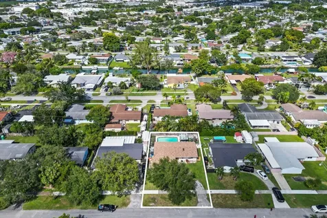 10415 SW 200th Street Cutler Bay FL 33157