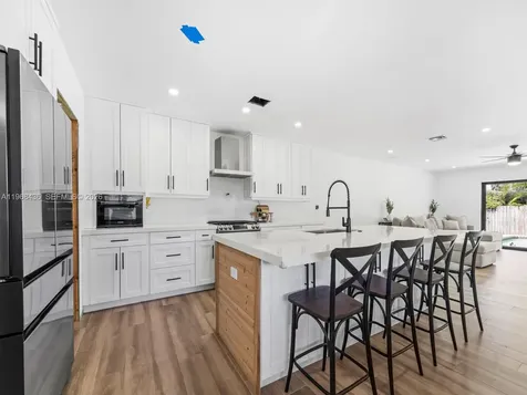10415 SW 200th Street Cutler Bay FL 33157