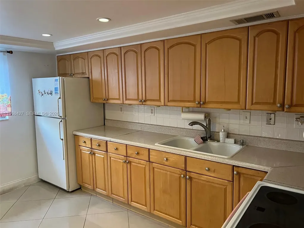 344 SW 1st Street Pompano Beach FL 33060