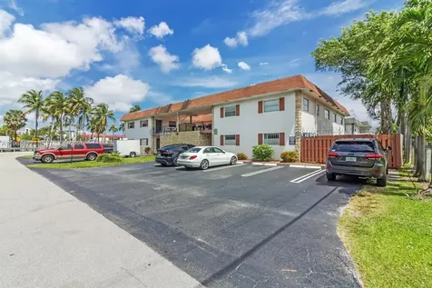 344 SW 1st Street Pompano Beach FL 33060