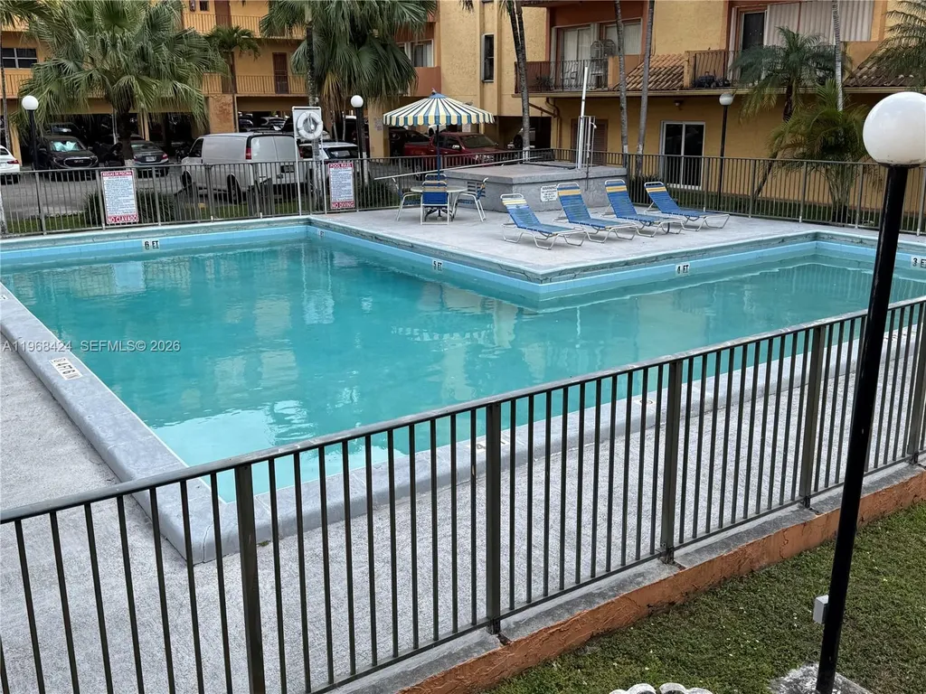 1900 W 54th Street Hialeah FL 33012