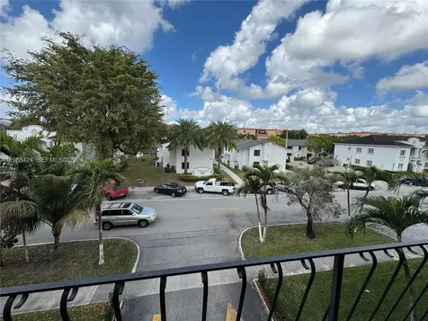 1900 W 54th Street Hialeah FL 33012