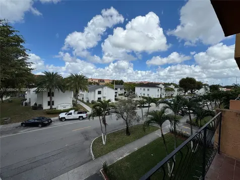 1900 W 54th Street Hialeah FL 33012