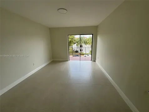 1900 W 54th Street Hialeah FL 33012