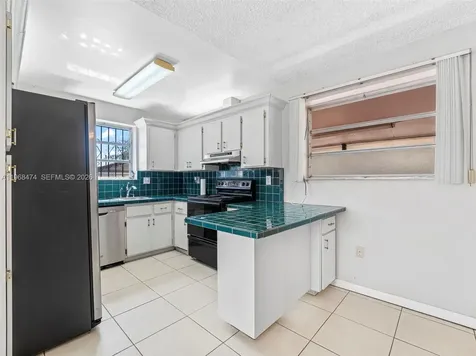 761 E 45th Street Hialeah FL 33013