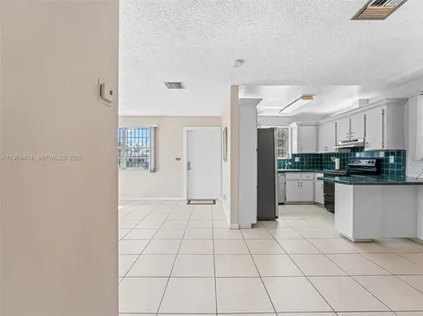 761 E 45th Street Hialeah FL 33013