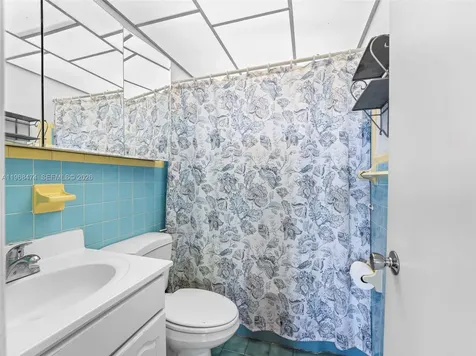 761 E 45th Street Hialeah FL 33013