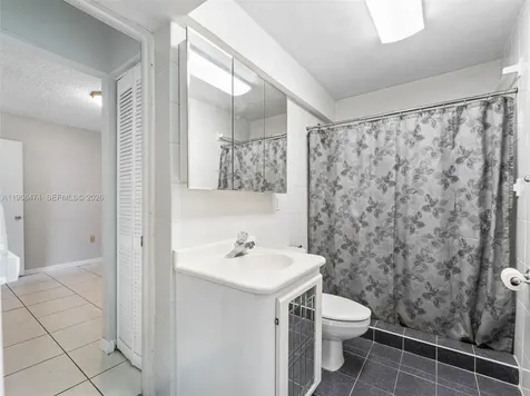 761 E 45th Street Hialeah FL 33013