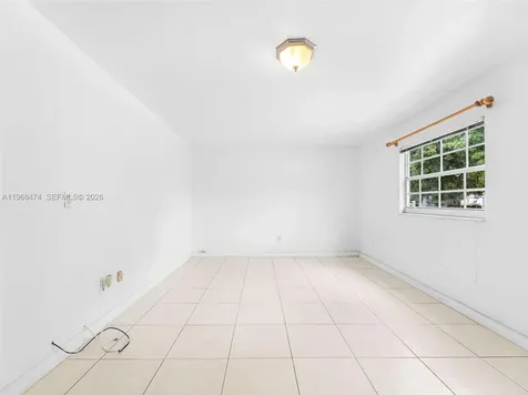 761 E 45th Street Hialeah FL 33013