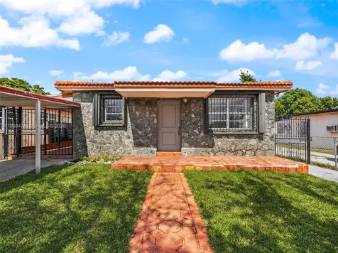 761 E 45th Street Hialeah FL 33013
