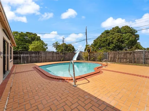 761 E 45th Street Hialeah FL 33013