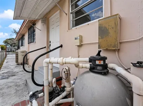 761 E 45th Street Hialeah FL 33013