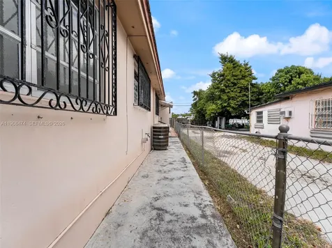 761 E 45th Street Hialeah FL 33013