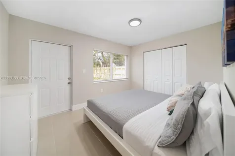 1185 NE 111th Street Miami FL 33161