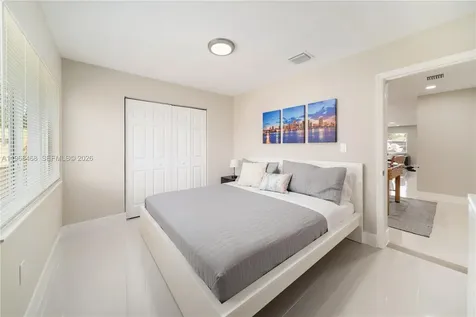 1185 NE 111th Street Miami FL 33161