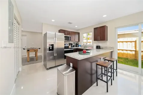 1185 NE 111th Street Miami FL 33161