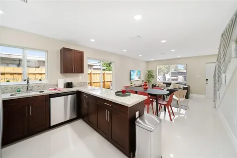 1185 NE 111th Street Miami FL 33161
