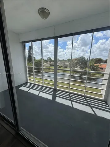 8515 Sunrise Lakes Boulevard Sunrise FL 33322