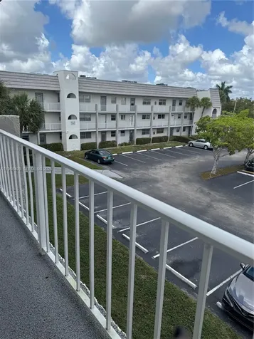 8515 Sunrise Lakes Boulevard Sunrise FL 33322