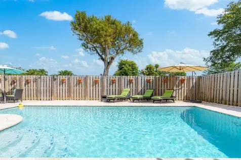 2900 NW 69th Court Fort Lauderdale FL 33309