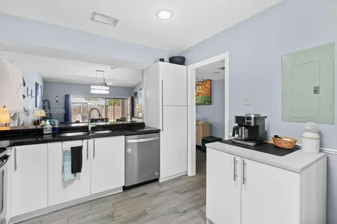 2900 NW 69th Court Fort Lauderdale FL 33309