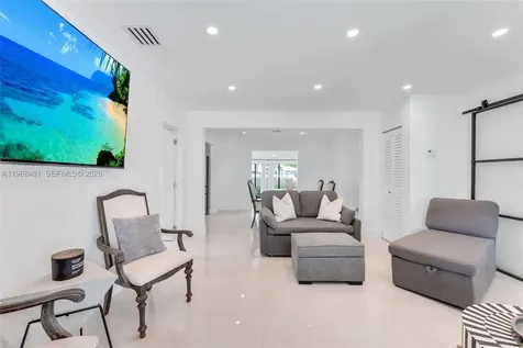 231 NE 45th Street Miami FL 33137