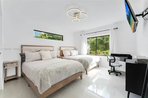 231 NE 45th Street Miami FL 33137