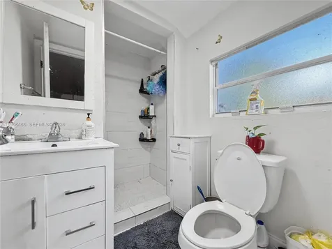 3801 NW 23rd Avenue Miami FL 33142
