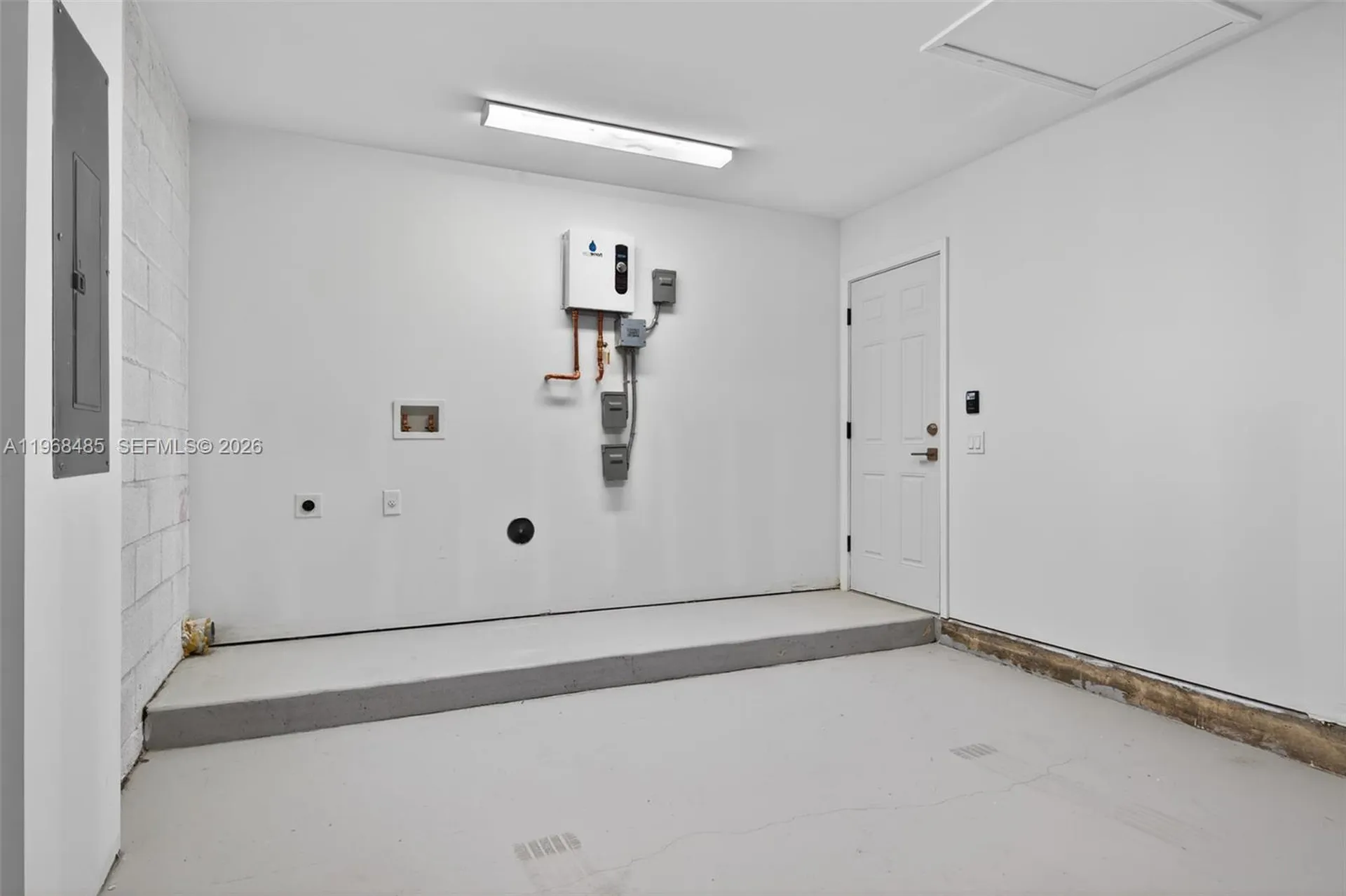 2430 NW 22nd Road Fort Lauderdale FL 33311