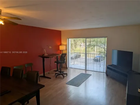 9621 SW 77th Avenue Miami FL 33156